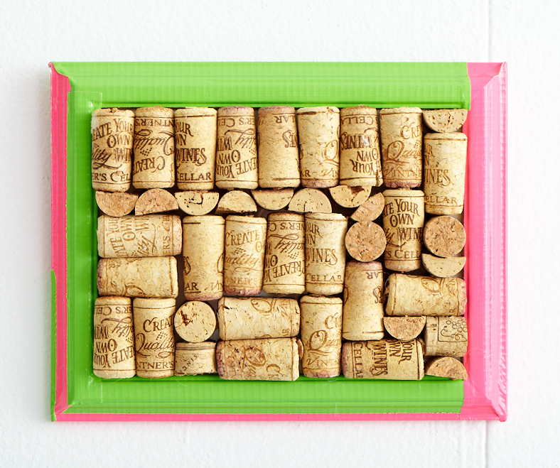 Wine_corkboard_14