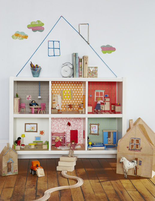 DIY Dollhouse Bookcase