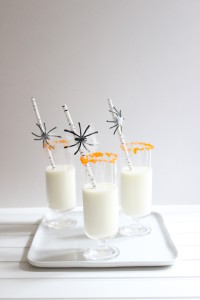 DIY Halloween Spider Straws - 8