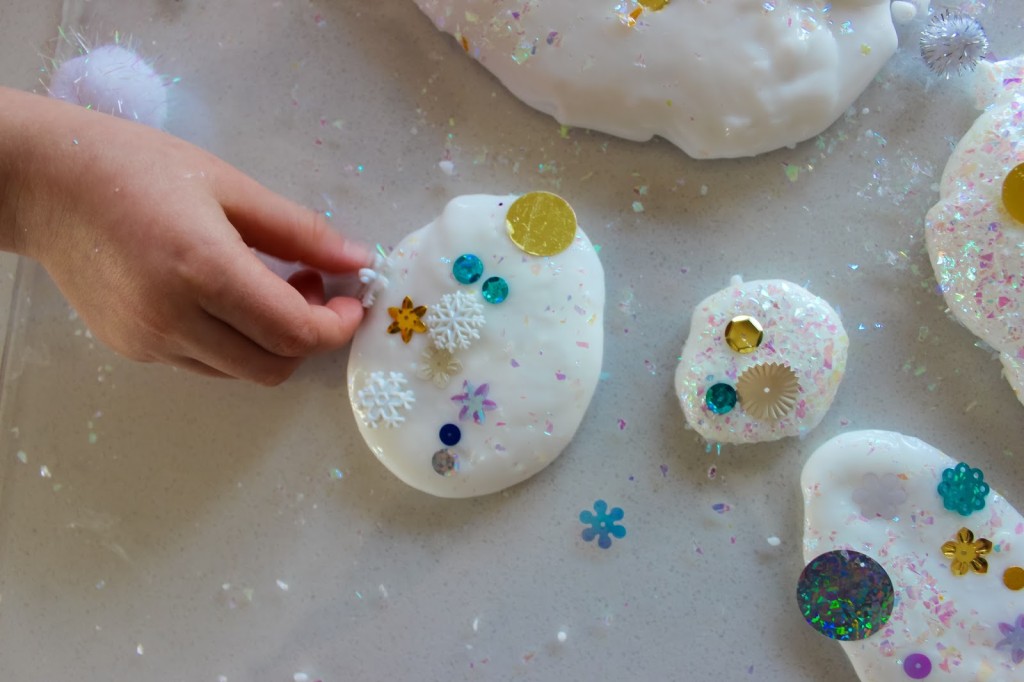 DIY Snow Putty