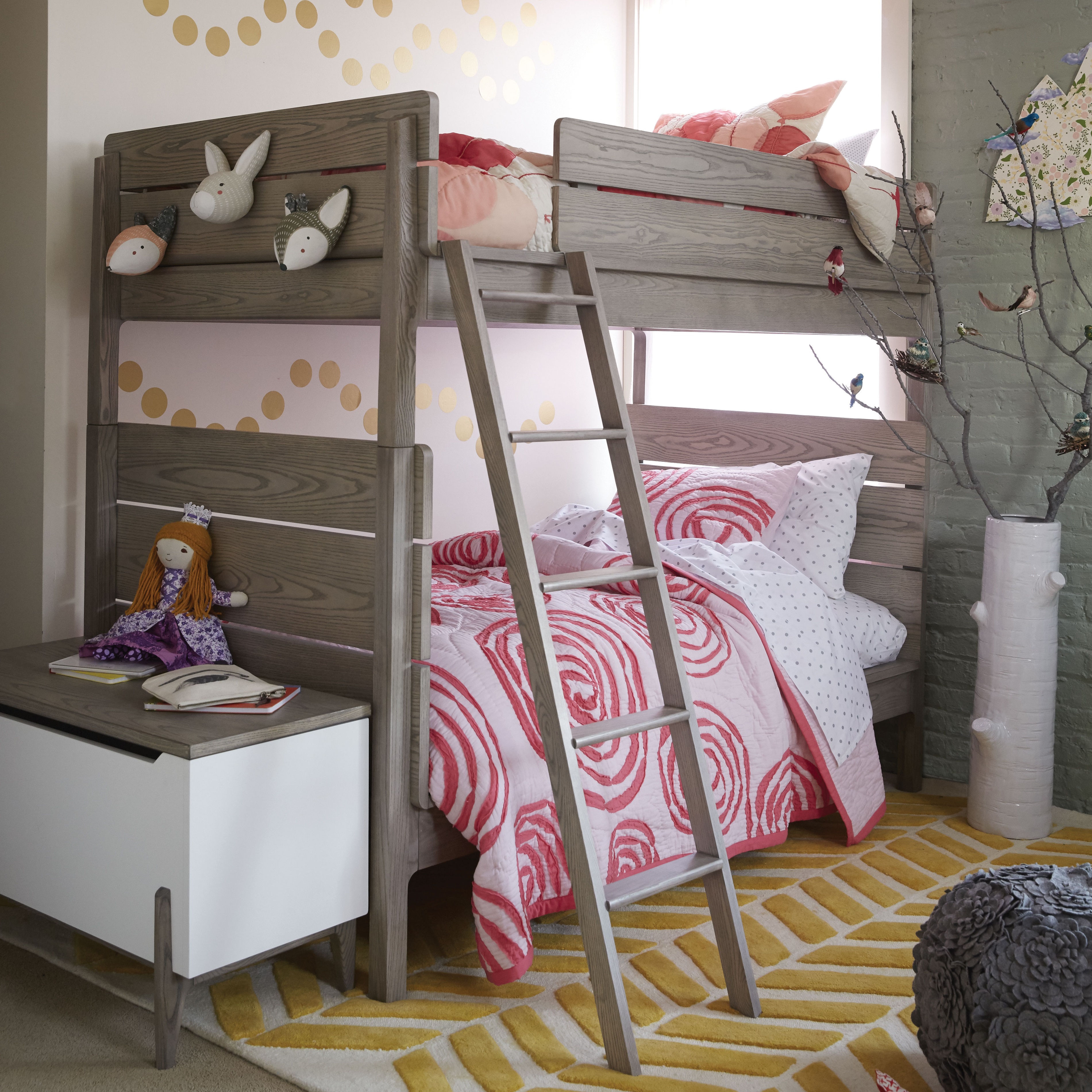 girls bedroom bunk beds